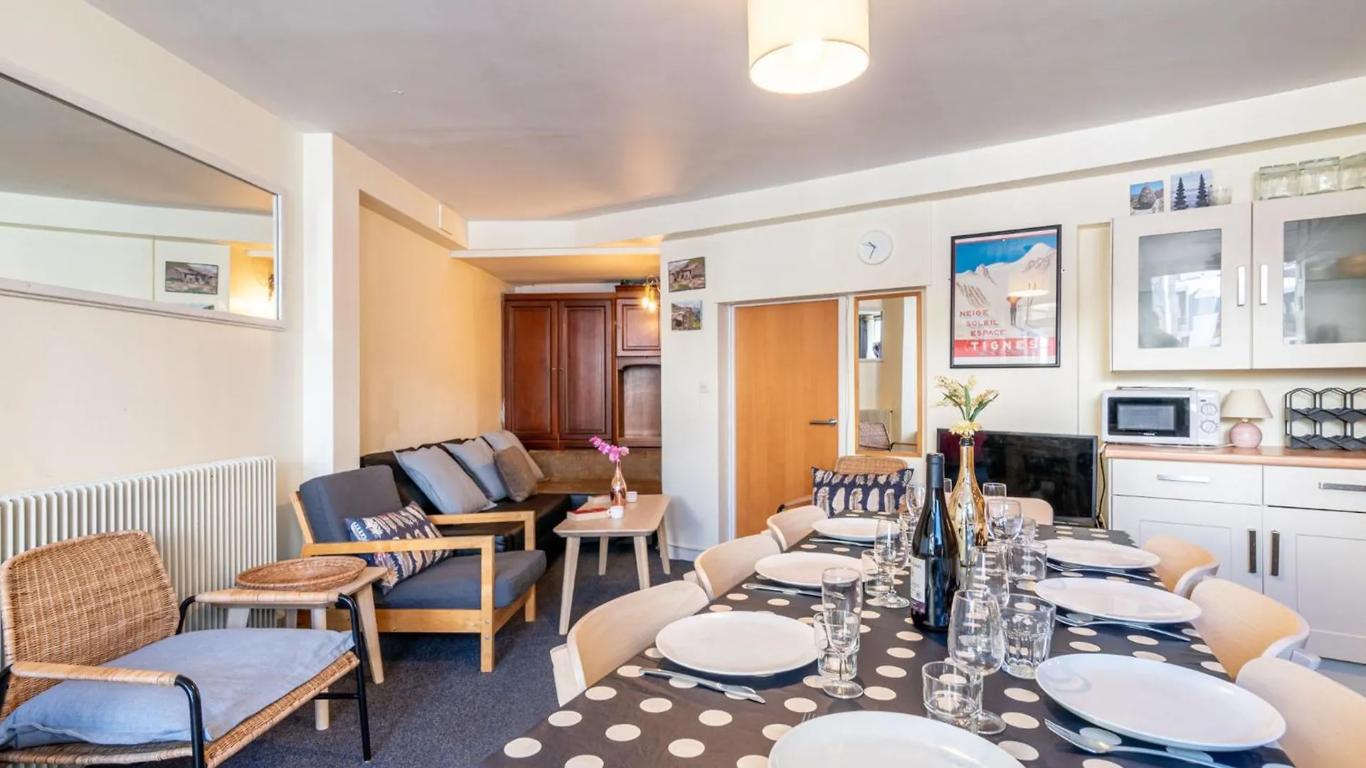 Apartment Les Hauts Du Val Claret - Val Claret-24 By Interhome Tignes